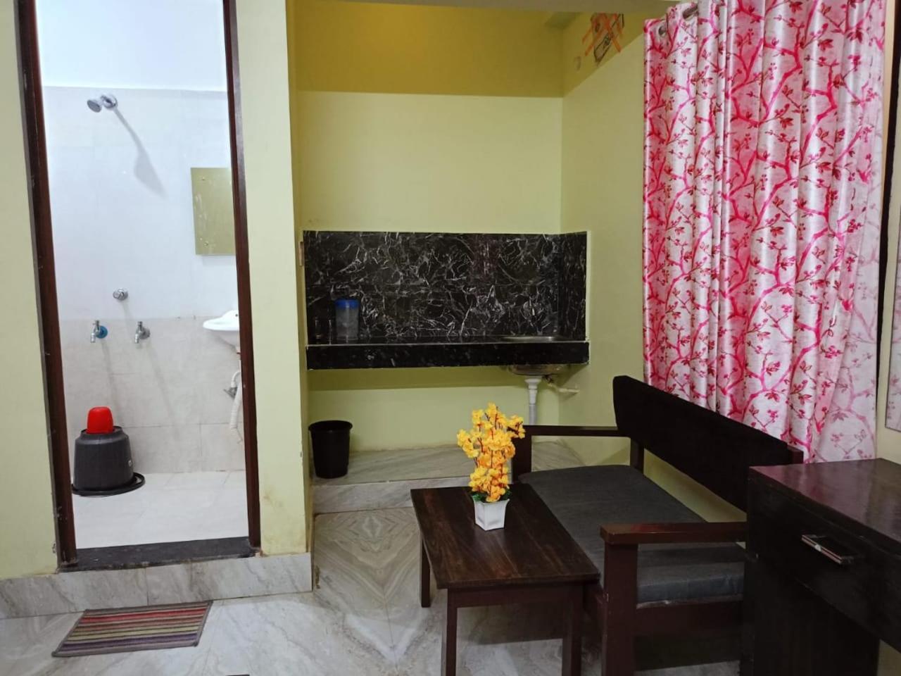 Dubby Indian Hotel Inn ! Puri Dış mekan fotoğraf